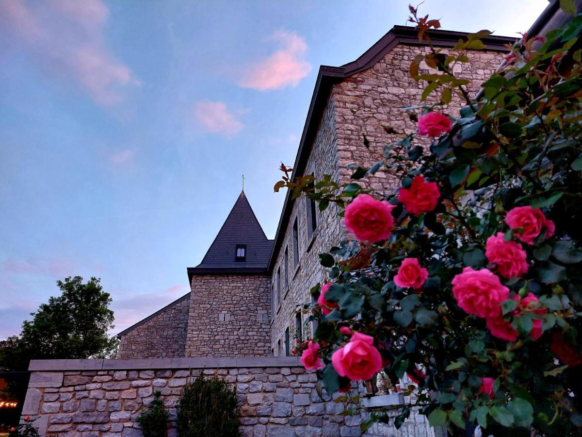 Les Suites De Petit Bomal Durbuy Exterior photo